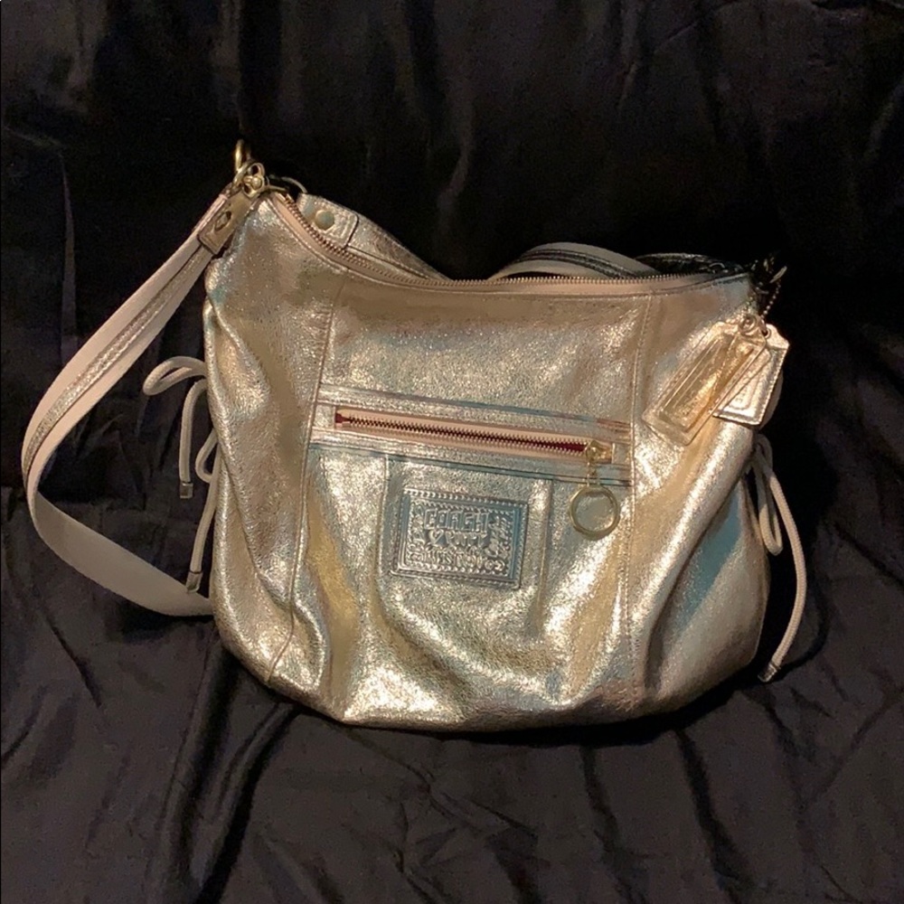 Coach poppy purse